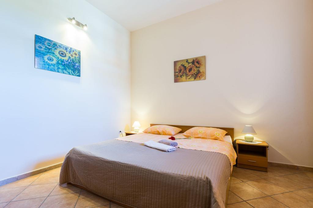 Apartment Angelina Sukosan